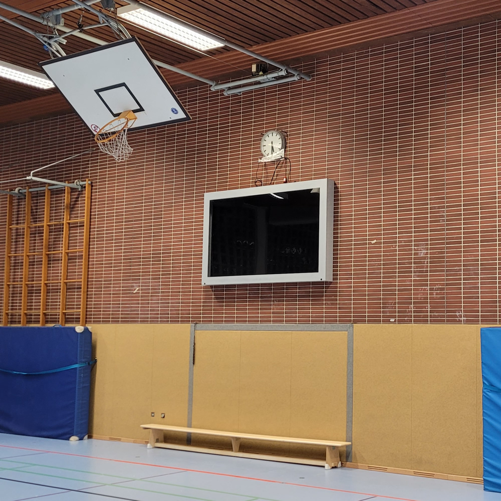 Stoßschutz in Sporthalle